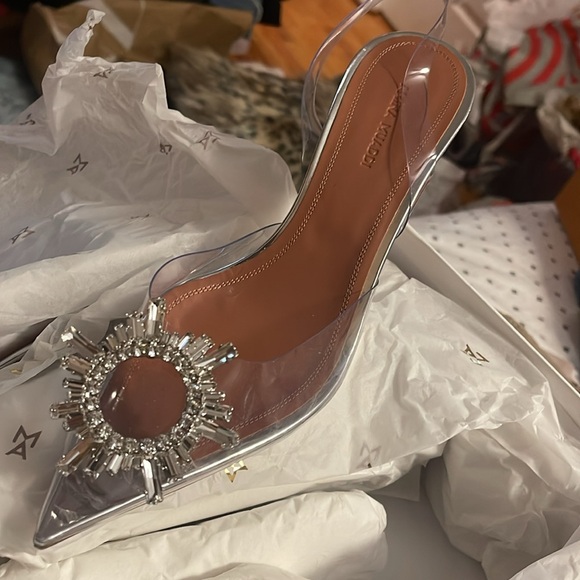 Begum glass sling transparent plexi heel Amina muaddi - Picture 4 of 4